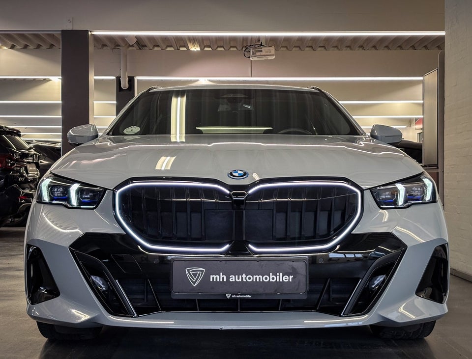BMW i5 eDrive40 Touring M-Sport 5d