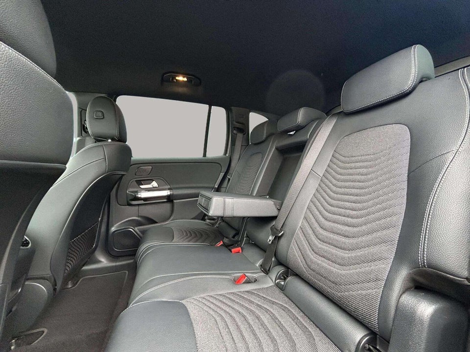 Mercedes EQB250 Progressive 5d