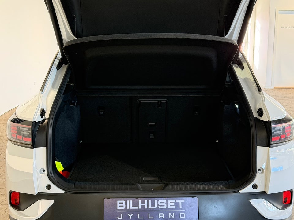 VW ID.4 77 Pro Performance Tech 5d