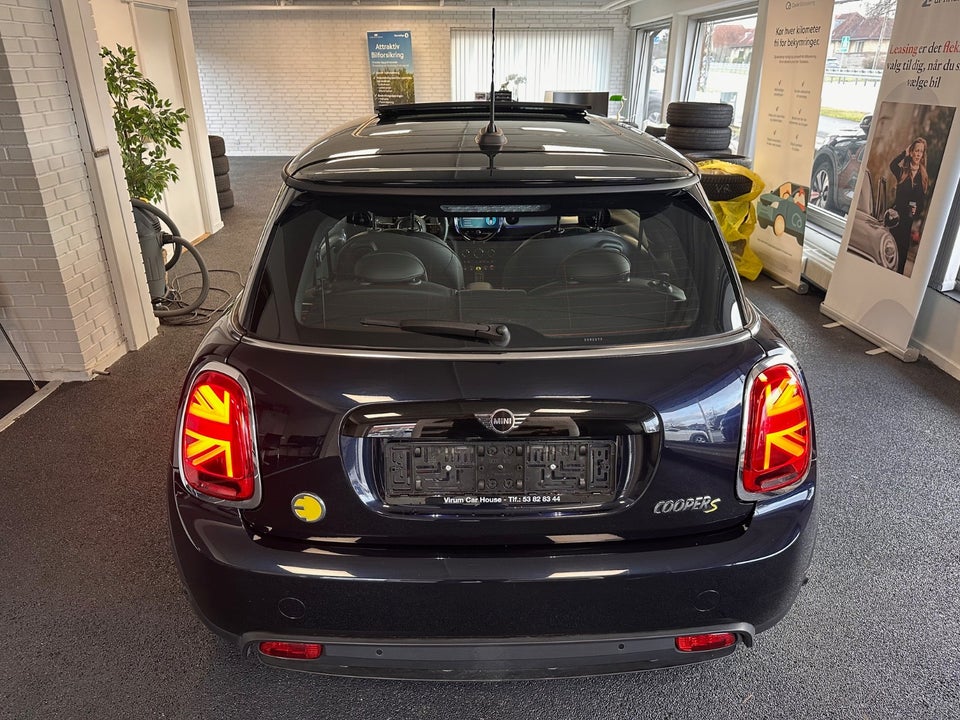 MINI Cooper SE Maximise 3d