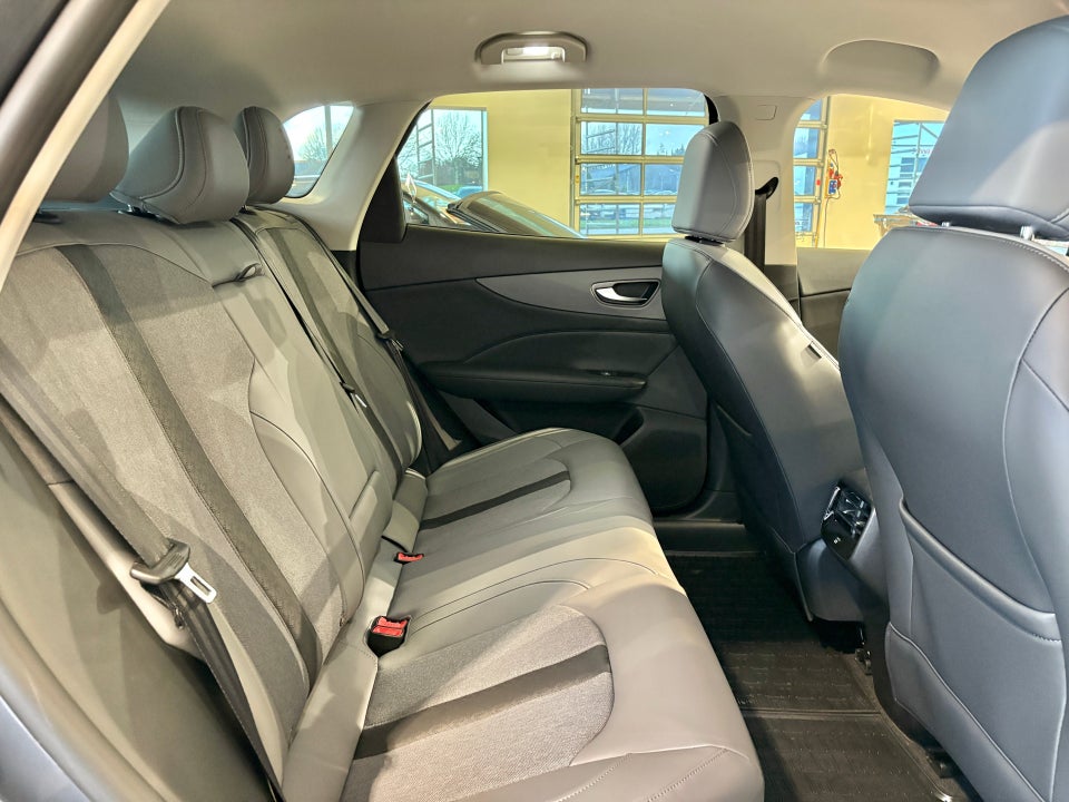 MG MGS5 64 Luxury 5d