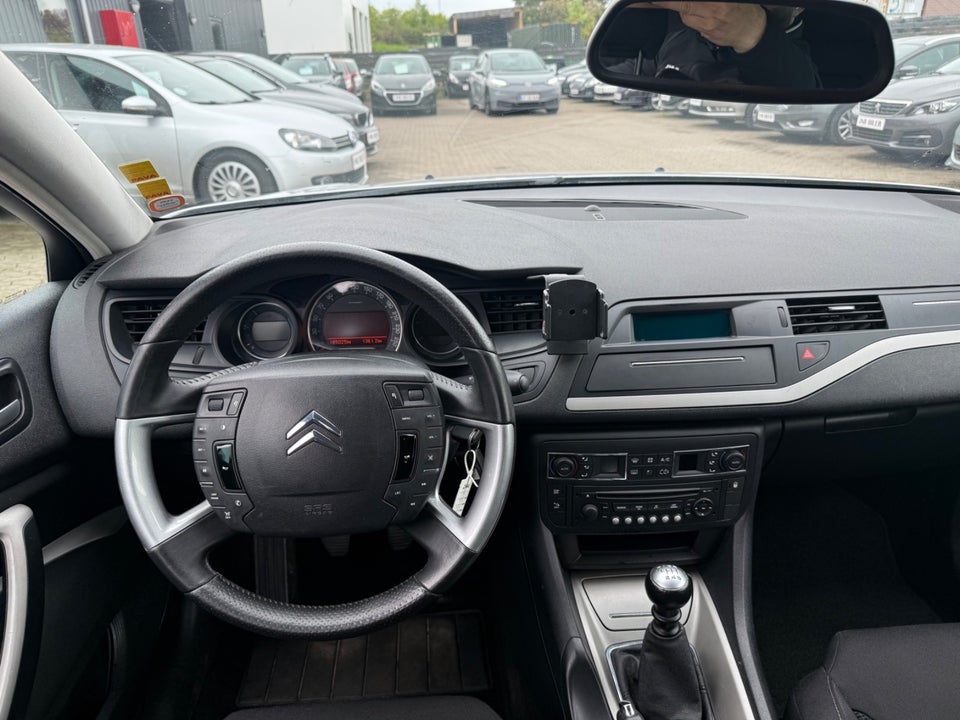 Citroën C5 2,0 HDi 140 Comfort Tourer 5d