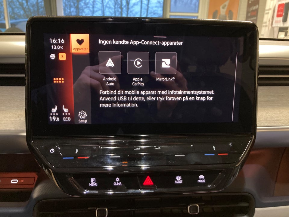 VW ID.Buzz 77 Pro SWB 5d