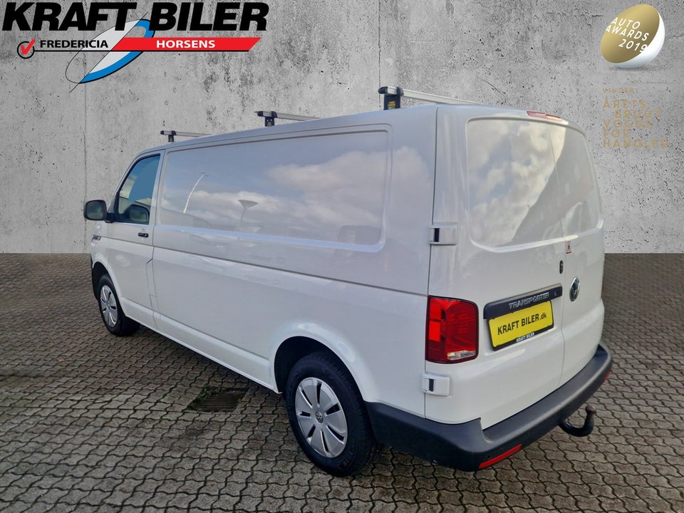 VW Transporter 2,0 TDi 110 Kassevogn lang