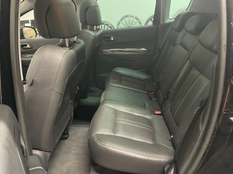 Peugeot 3008 1,6 HDi 114 Style 5d