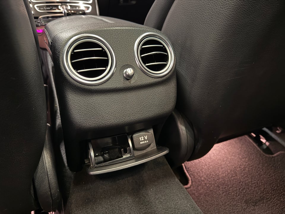 Mercedes E220 d 2,0 AMG Line stc. aut. 5d