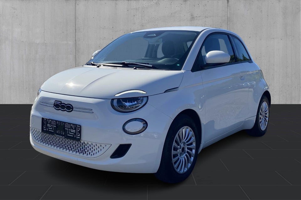 Fiat 500e 42 Icon Plus 3d