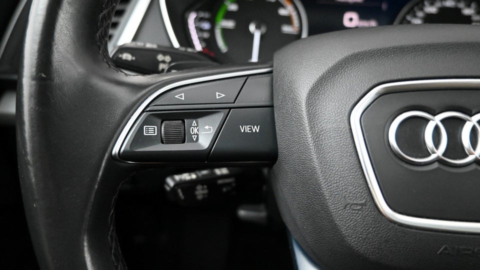 Audi Q5 50 TFSi e Prestige quattro S-tr. 5d