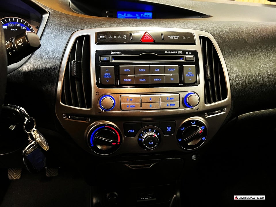 Hyundai i20 1,25 Classic XTR 5d