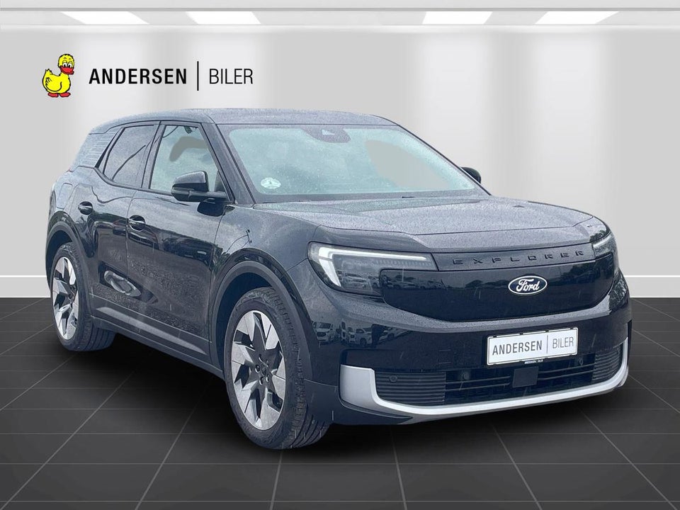Ford Explorer 82 Premium Extended Range 5d