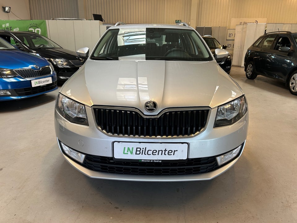 Skoda Octavia 1,4 TSi 140 Elegance Combi DSG 5d