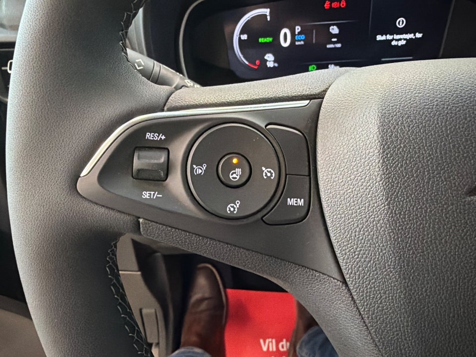 Opel Combo-e Life 50 Ultimate L1 5d