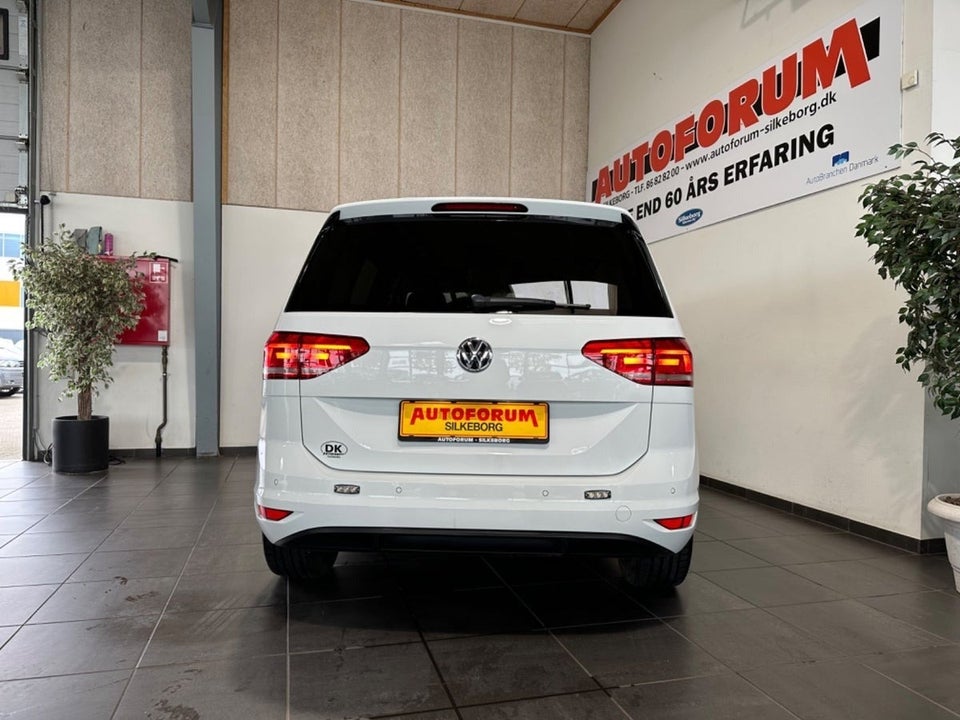 VW Touran 1,6 TDi 115 Comfortline Van 5d