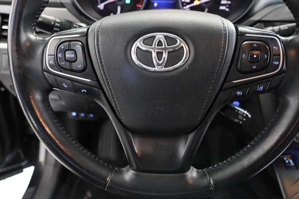 Toyota Avensis 1,8 VVT-i T2 Selected Touring Sports MDS 5d