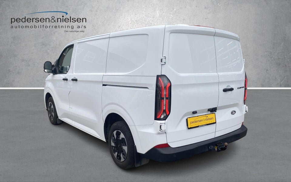 Ford E-Transit Custom 320S 64 Trend