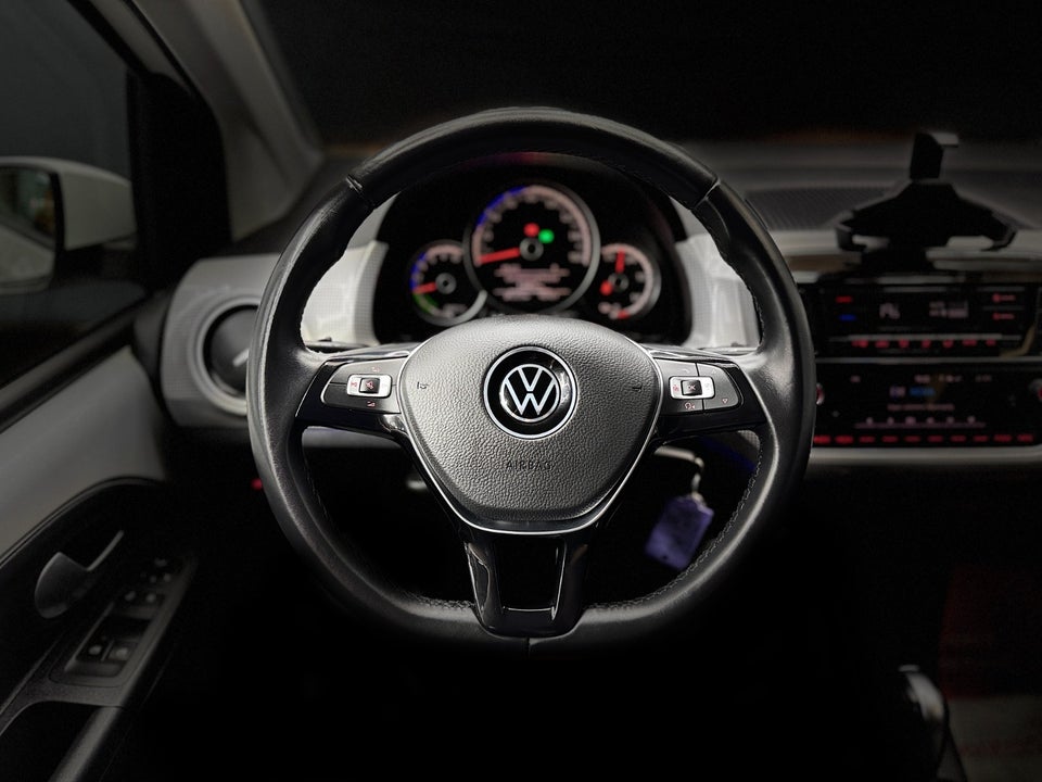 VW e-Up! Move Up! 5d