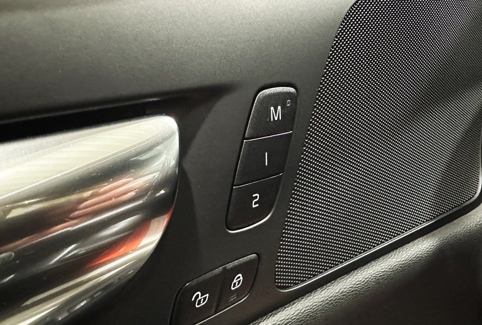 Volvo V60 2,0 D4 190 R-Design aut. 5d