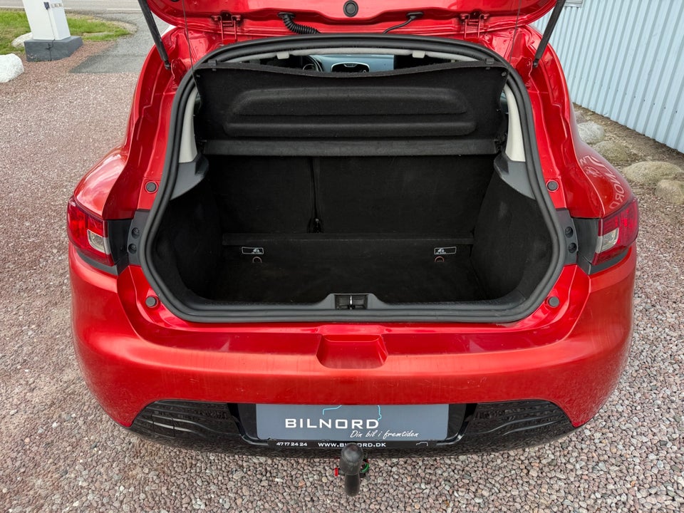Renault Clio IV 0,9 TCe 90 Expression 5d