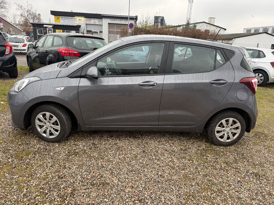 Hyundai i10 1,0 Touch 5d