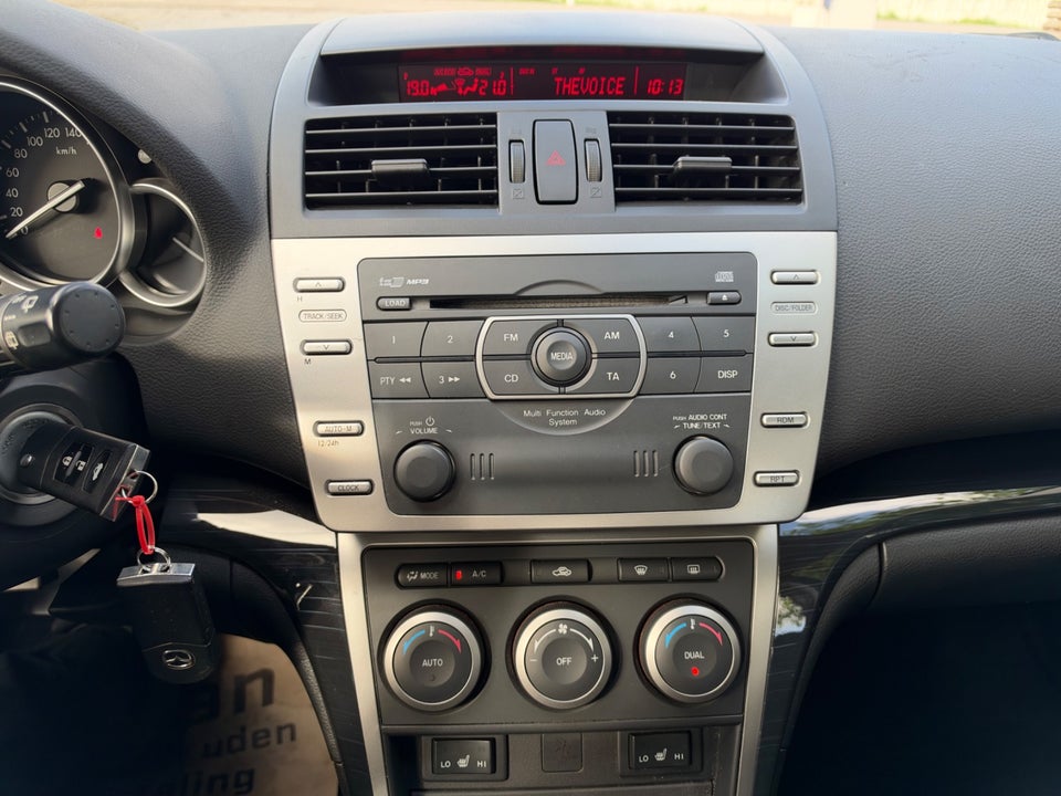 Mazda 6 2,0 Advance 4d