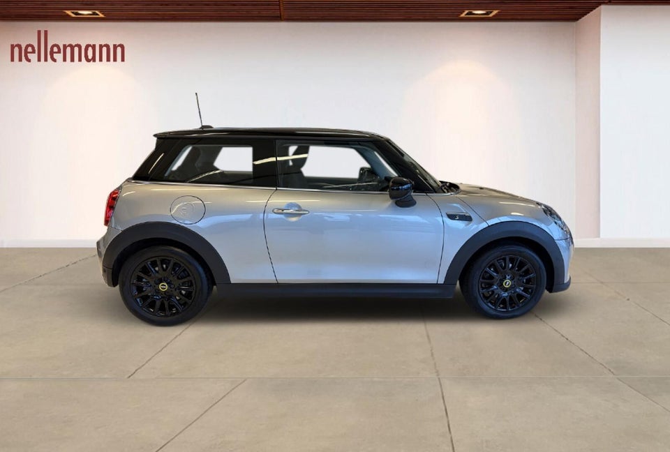 MINI Cooper SE Classic Trim 3d