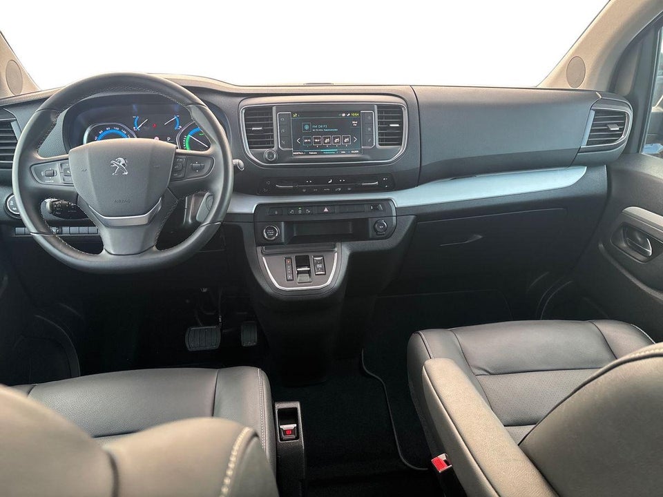 Peugeot e-Traveller 75 L2 Allure