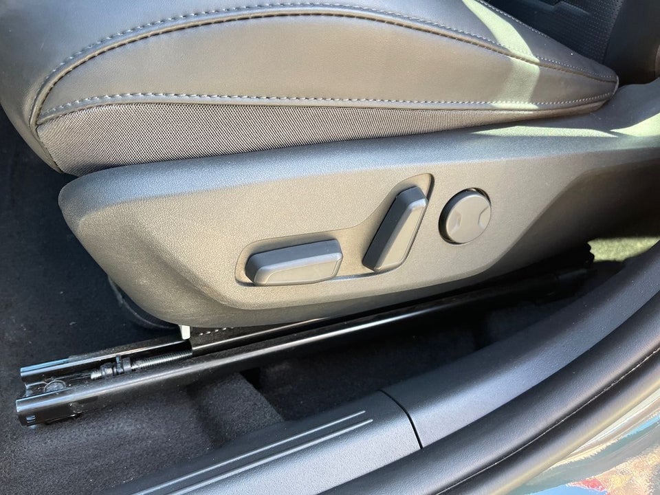 Kia Niro 64 EV Inspire 5d