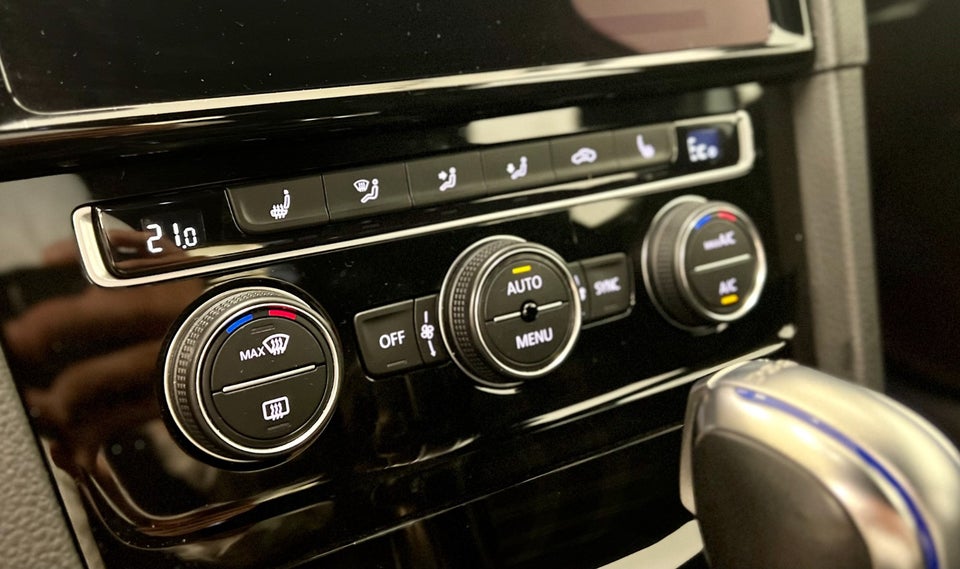 VW Golf VII 1,4 GTE DSG 5d