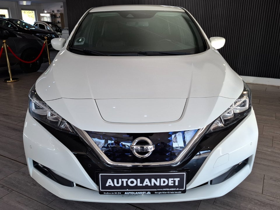Nissan Leaf 40 Tekna 5d