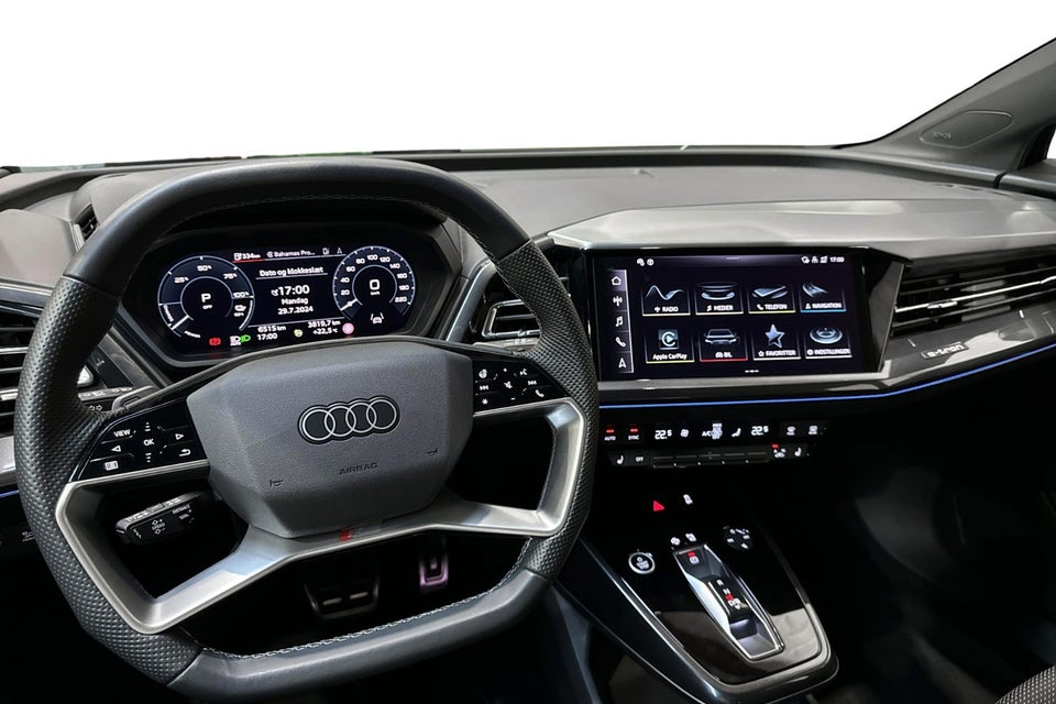 Audi Q4 e-tron 40 S-line 5d