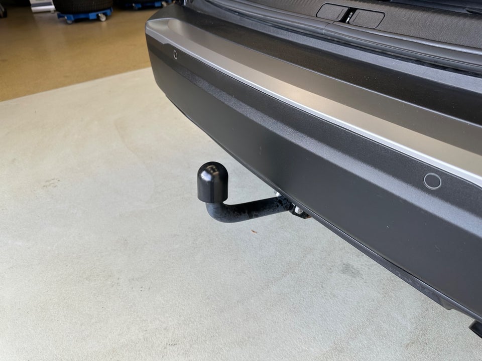 Peugeot 2008 1,2 PureTech 100 Active 5d