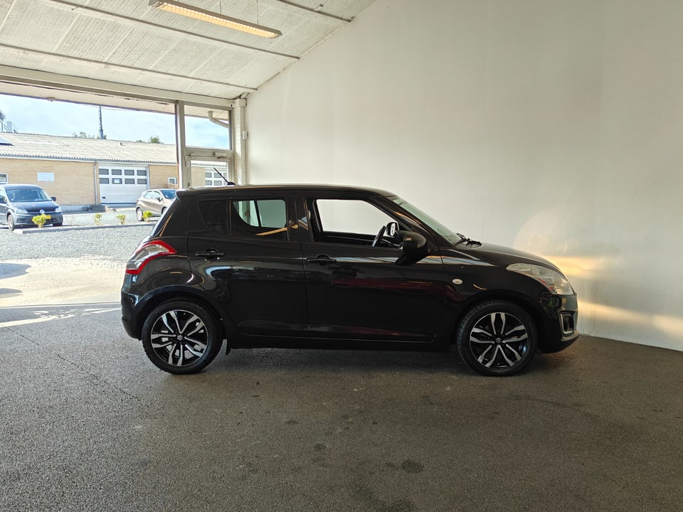 Suzuki Swift 1,2 Dualjet Action 5d