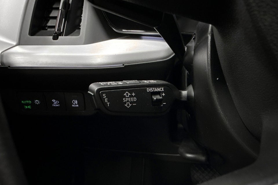 Audi Q4 e-tron performance 5d