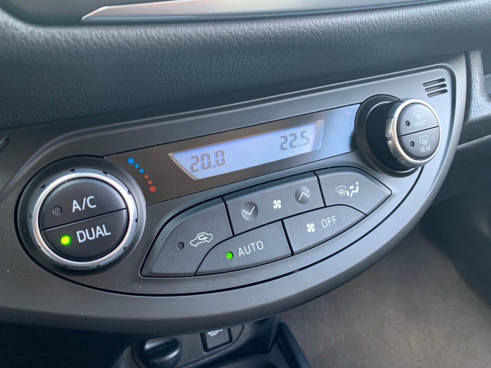 Toyota Yaris 1,5 Hybrid H2 Premium e-CVT 5d