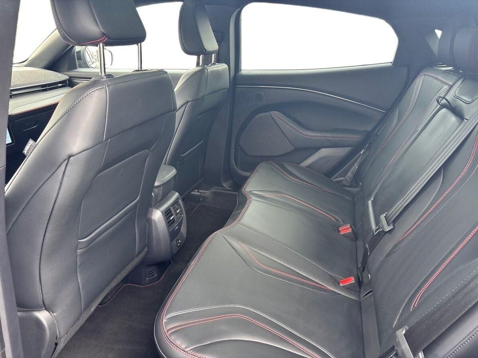 Ford Mustang Mach-E 91 Premium Extended Range AWD 5d