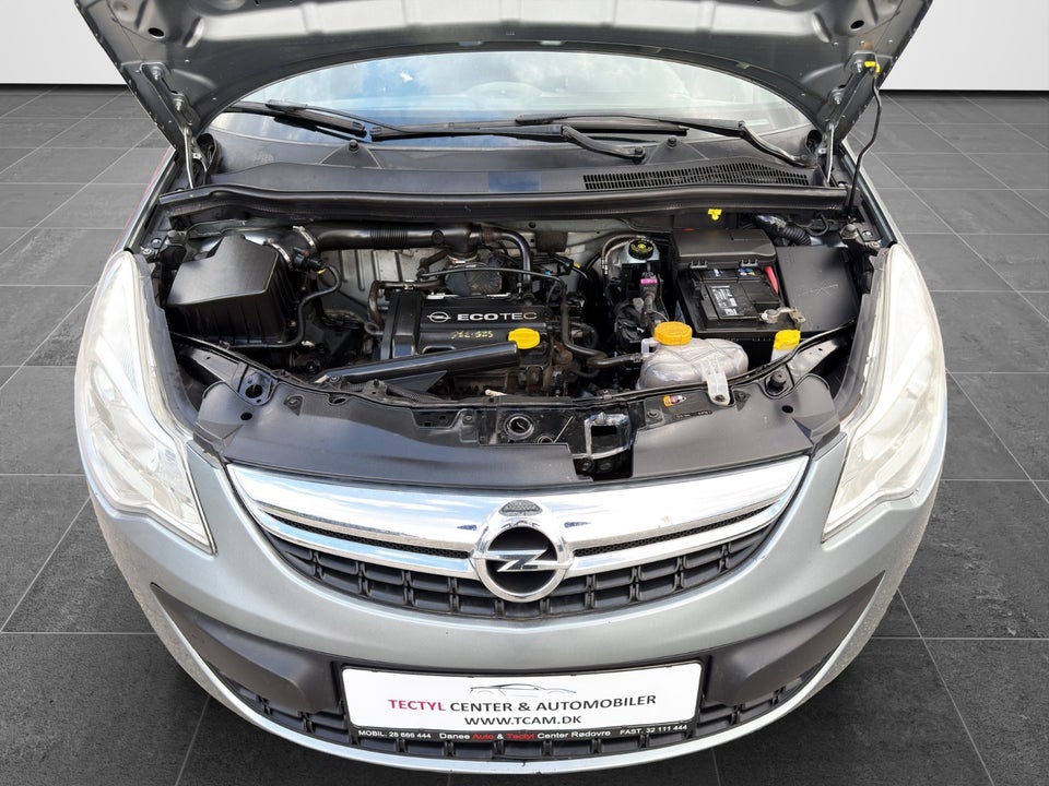 Opel Corsa 1,0 12V Enjoy 5d