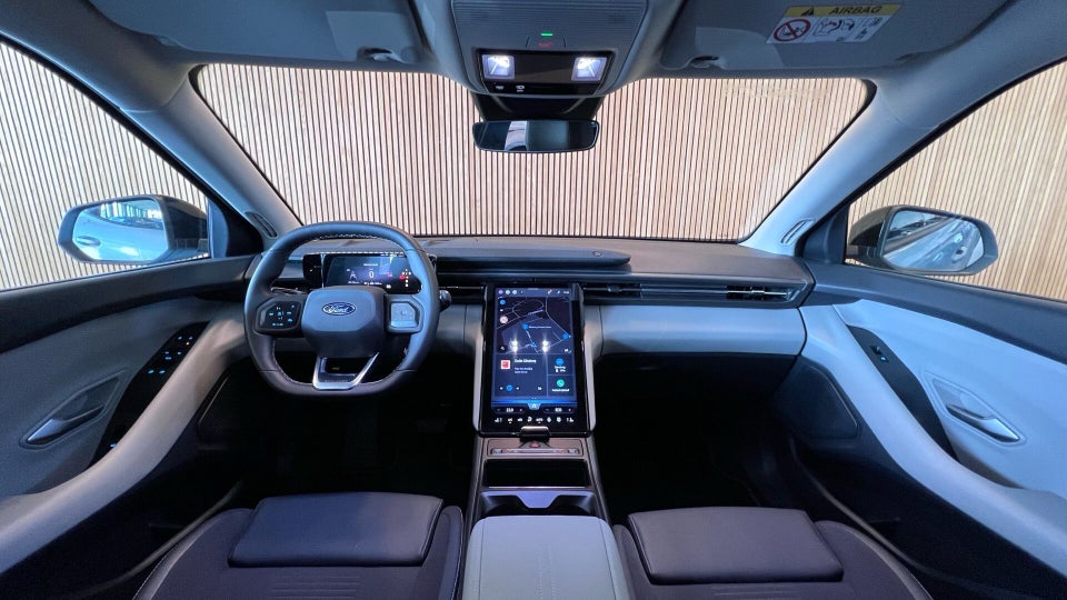 Ford Explorer 52 Select Standard Range 5d