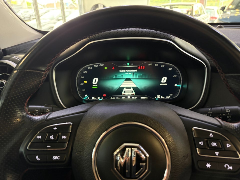 MG EHS 1,5 PHEV Luxury 5d