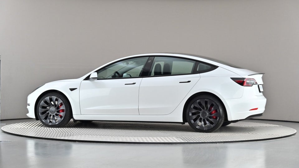 Tesla Model 3 Performance AWD 4d