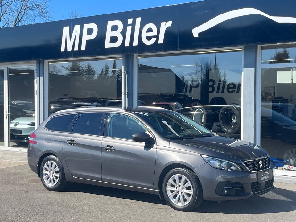 Peugeot 308 1,5 BlueHDi 130 Style SW 5d