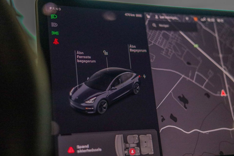 Tesla Model 3 Long Range AWD 4d