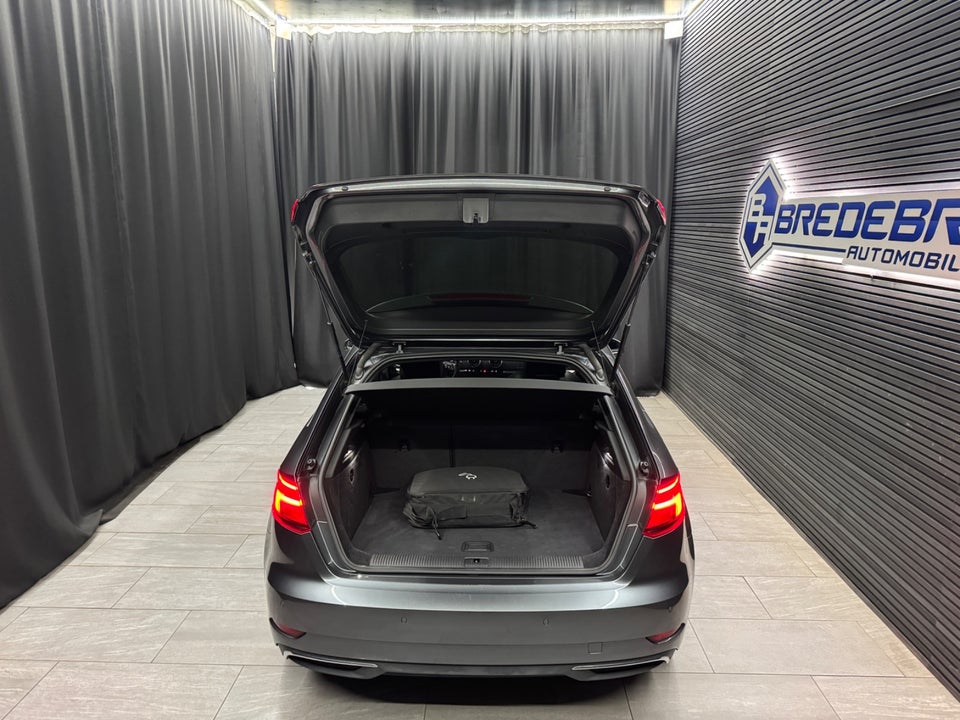 Audi A3 1,4 e-tron S-line Sportback S-tr. 5d