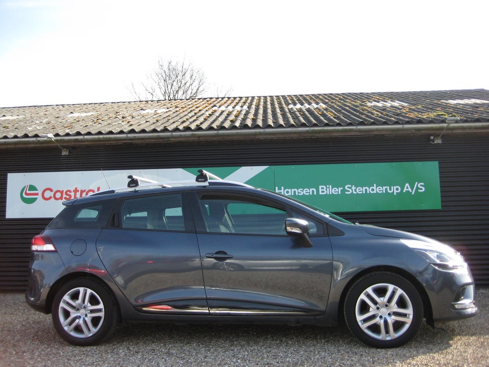 Renault Clio IV 0,9 TCe 90 Expression Sport Tourer 5d