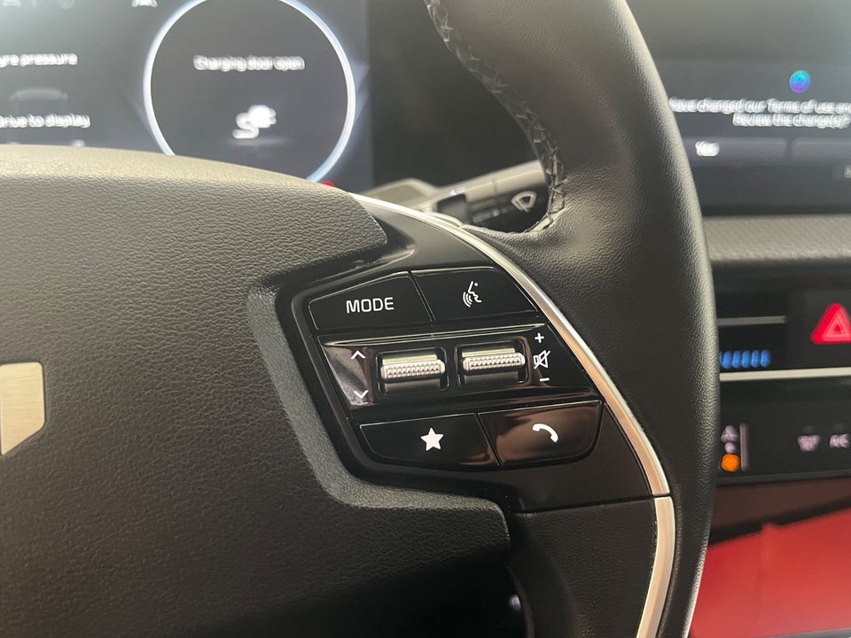 Kia EV6 58 Standard Range Access 5d