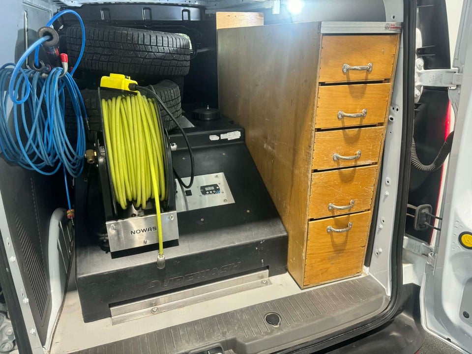 Ford Transit Connect 1,5 EcoBlue Active lang