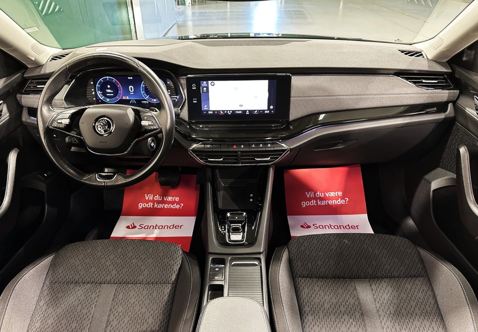 Skoda Octavia 2,0 TDi 150 Business Executive Combi DSG 5d