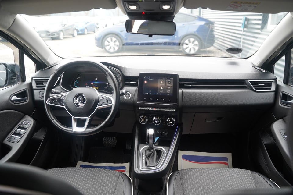 Renault Clio V 1,6 E-Tech Intens 5d