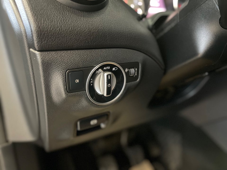 Mercedes CLA200 2,2 CDi Urban Shooting Brake 5d