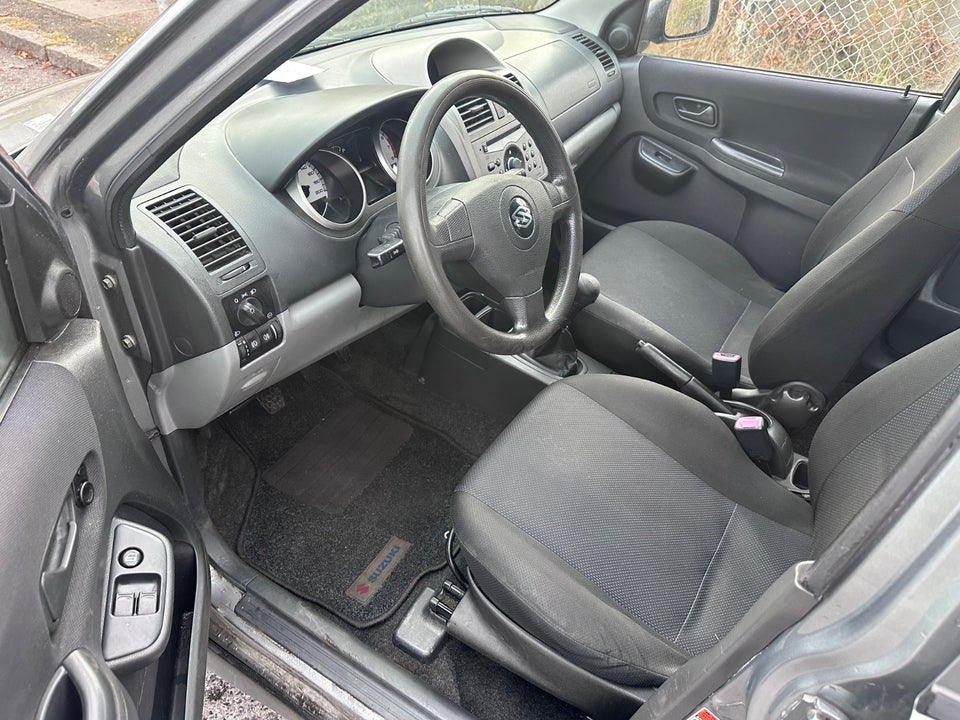 Suzuki Ignis 1,3 Basic 5d