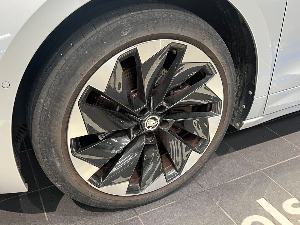 Skoda Enyaq 80 iV Sportline 5d